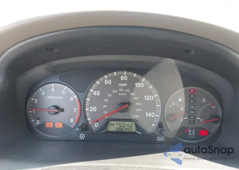 2002 Honda Accord z USA, uszkodzony, nr VIN 1HGCG327X22A01818